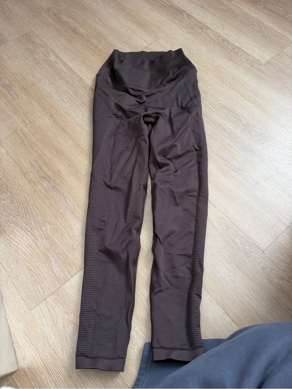 aerie Chocolate Brown High-Waist Ribbed Leggings